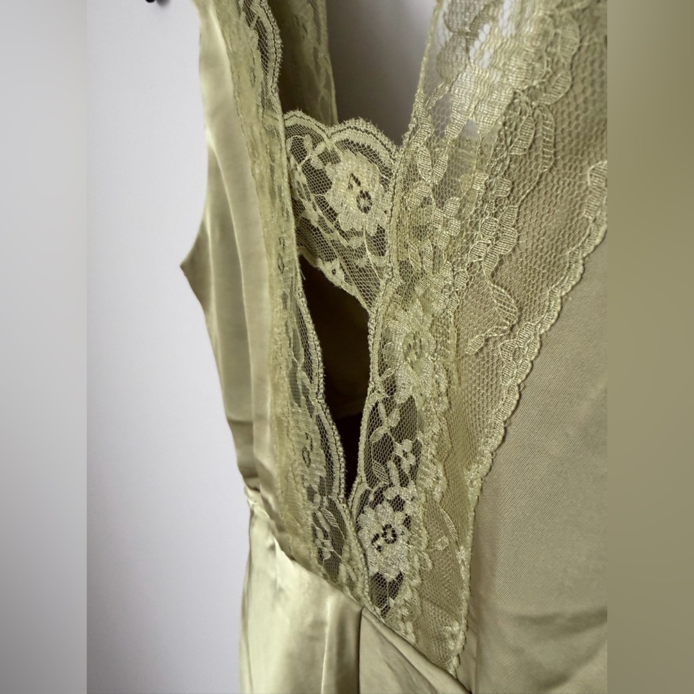 Olive Green lace trim Sleeveless maxi slip Dress - Picture 5 of 5